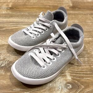 Allbirds Tree Piper sneaker size 6 women’s, grey/white nwot